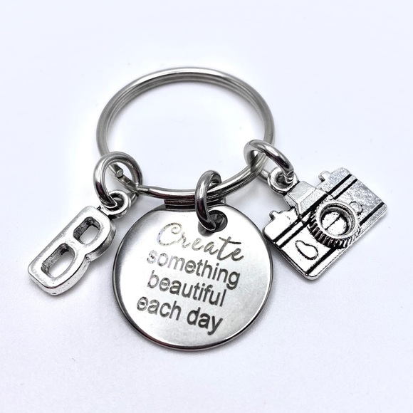 Photographer Keychain Create Something Beautiful Each Day Photography Gi… - Picture 4 of 7